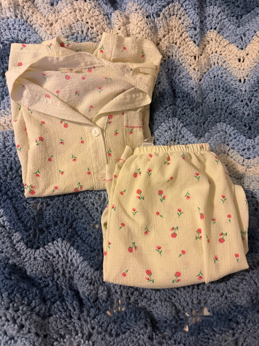 Cream Two-Piece Floral Pajama Set